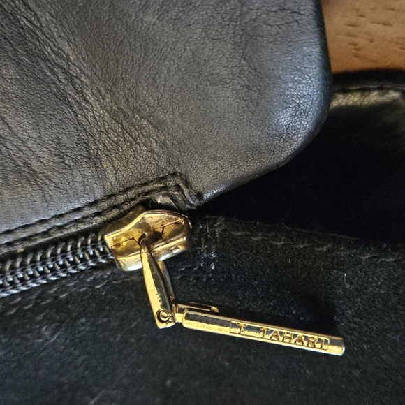 Tahari Glenn Black Leather & Suede Ankle Booties Women's Size 7 gold zipper - Picture 4 of 8